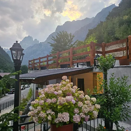 Hotel 4 Stinet