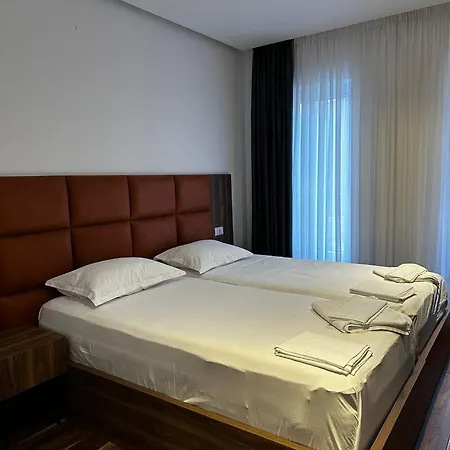 4 Stinet 4*