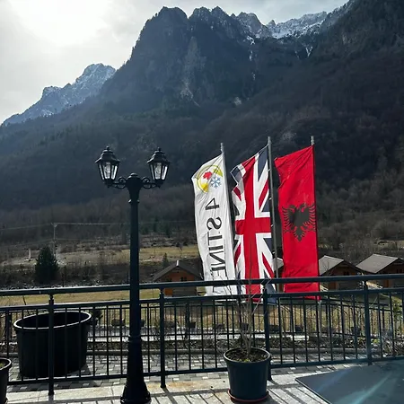 Hotel 4 Stinet 4*
