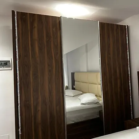 Hotel 4 Stinet Valbone